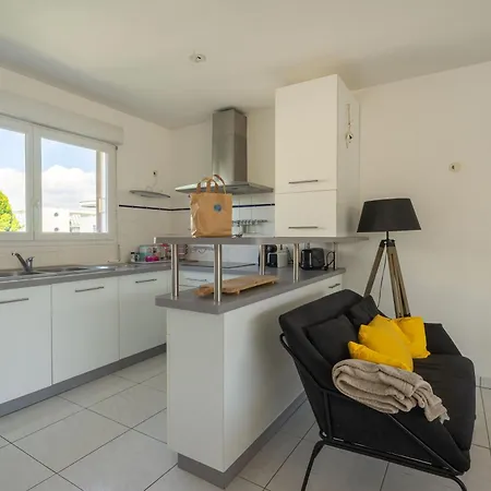 Duplex De Charlotte Pres De La Gare * Royan